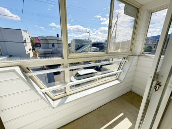 �k�C���D�y�s����O�c�\��11���ڂ̒��È�ˌ��Ẵo���R�j�[