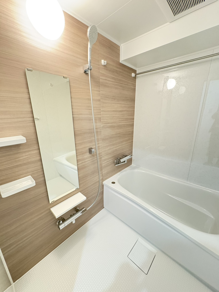 �k�C���D�y�s����x�u�O��4���ڂ̒��Ã}���V�����̗���