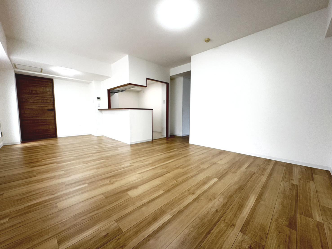 �k�C���D�y�s����x�u�O��4���ڂ̒��Ã}���V�����̃��r���O