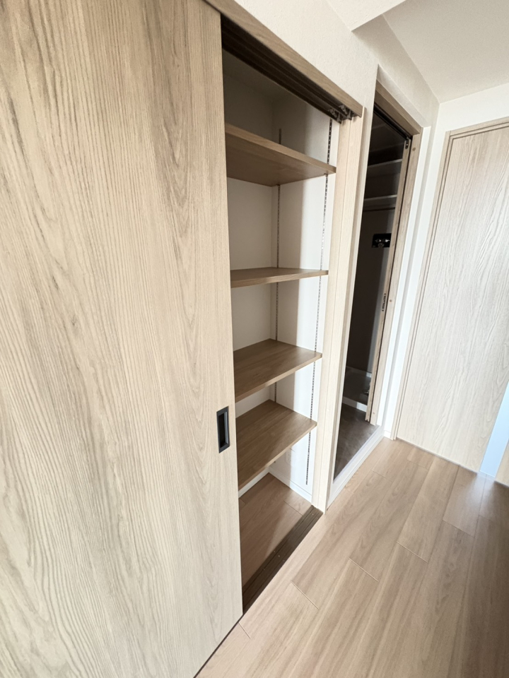 �k�C���D�y�s����O�c���12���ڂ̒��Ã}���V�����̎��[