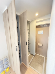 �k�C���D�y�s����O�c���12���ڂ̒��Ã}���V�����̌���