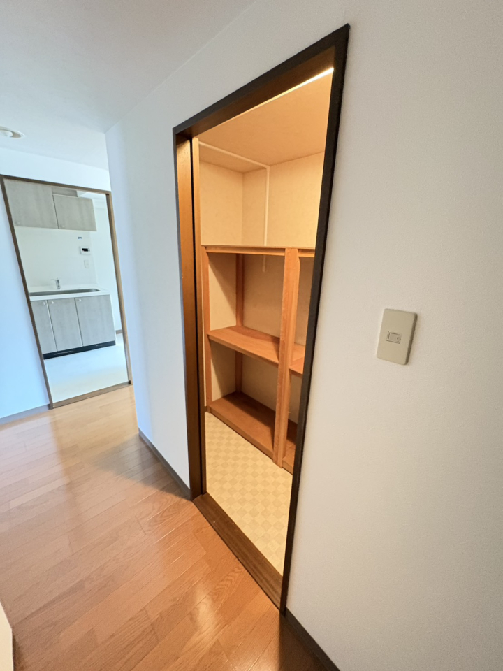 �k�C���D�y�s���攭������11���ڂ̒��Ã}���V�����̎��[