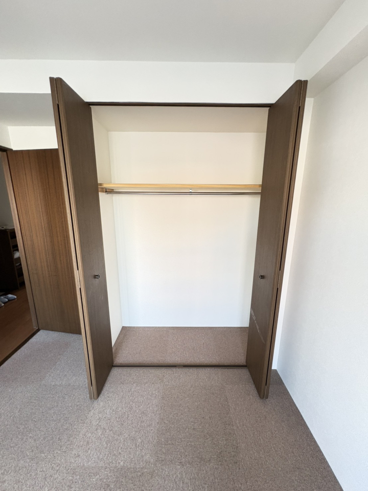 �k�C���D�y�s���攭������11���ڂ̒��Ã}���V�����̎��[