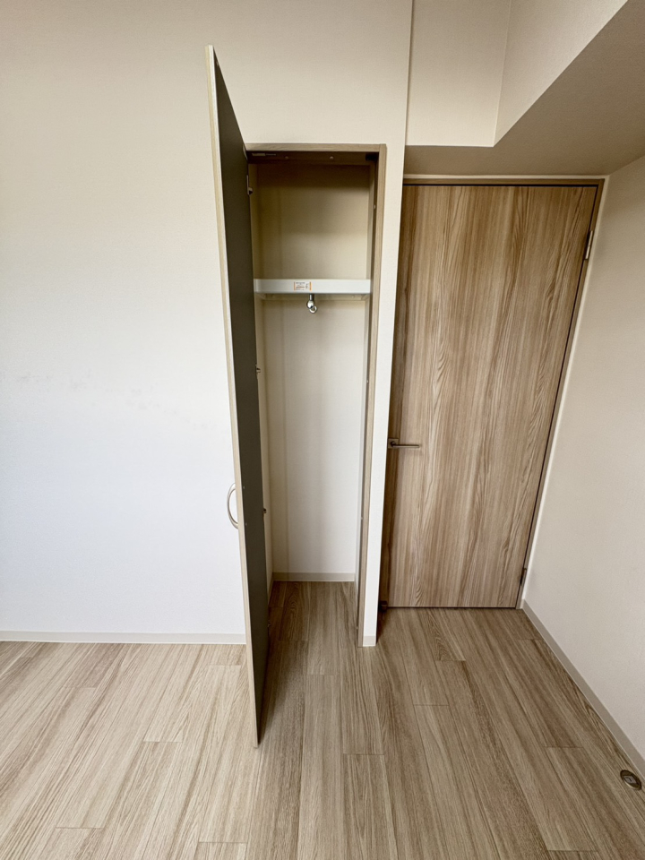 �k�C���D�y�s��������7���ڂ̒��Ã}���V�����̎��[
