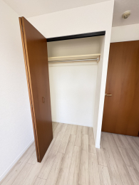 �k�C���D�y�s��������7���ڂ̒��Ã}���V�����̎��[