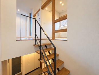 �k�C���D�y�s����{�����3���ڂ̒��È�ˌ��Ă̂��̑�����