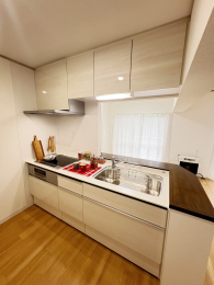 �k�C���D�y�s��������2���ڂ̒��Ã}���V�����̃L�b�`��