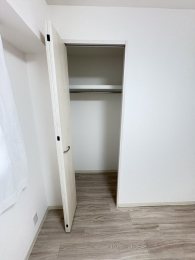 �k�C���D�y�s�k�斃����5���ڂ̒��Ã}���V�����̎��[