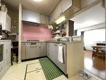 �k�C���D�y�s������l��7���ڂ̒��È�ˌ��ẴL�b�`��